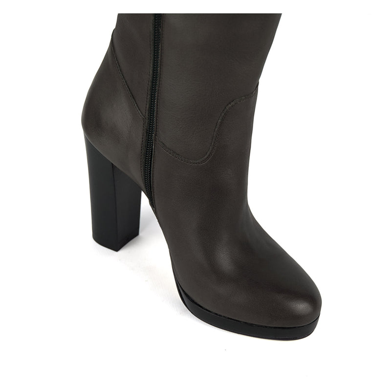Ribes, dark brown - wide calf boots, large fit boots, calf fitting boots, narrow calf boots